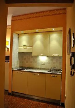 Apartahotel House