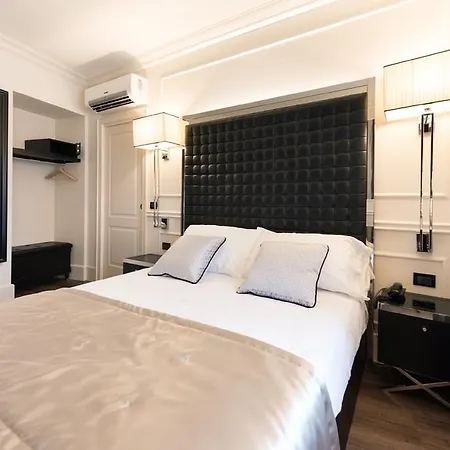House 4*