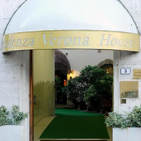 维罗纳之家公寓式酒店 4*