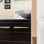 House Aparthotel