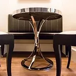 Aparthotel House